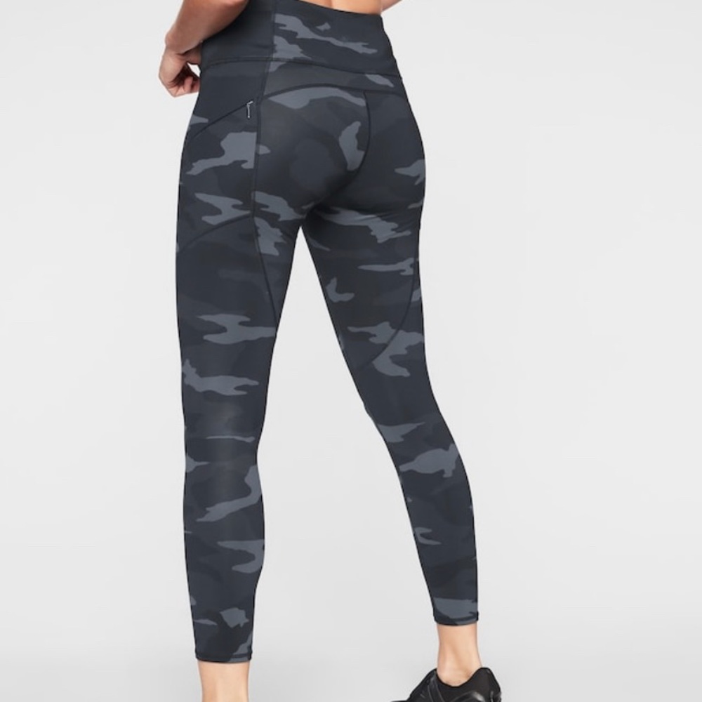 Athleta camo contender -  7/8 length